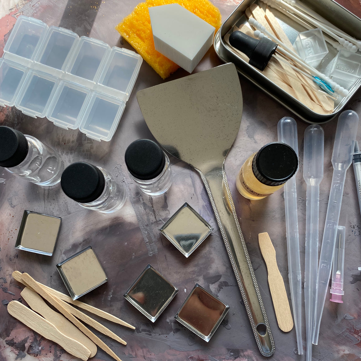 PIGMENT TO PAINT #tracibautistaCOLOR pigment sampler + paint making kit